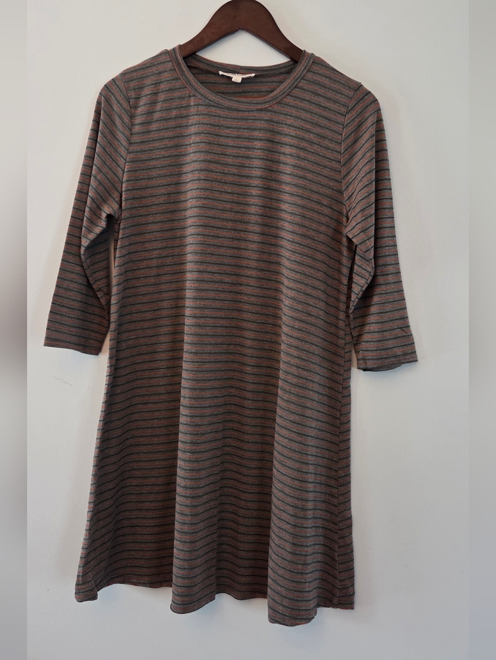 Rolla Coster Gray Dress with Stripe Accents Size L